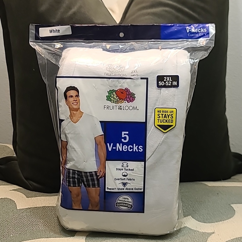 Fruit of the Loom 5 pack v-neck tshirts
